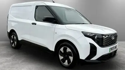 New Ford Transit Trend 100 kW (136 HP) 2025 Van