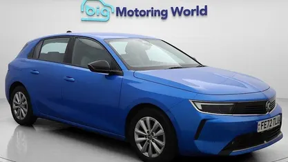 Used 2025 Vauxhall Astra Design Edition Hatchback | £14,067 (Good price)