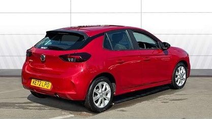 Second-hand Vauxhall Corsa Design Edition 75 CP (55 kW) 2023 Roșu Hatchback