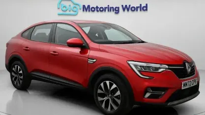 Used Renault Arkana Evolution 145 HP (106 kW) 2023 Red SUV