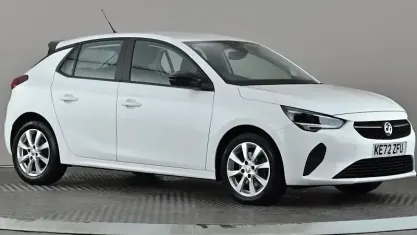 Used Vauxhall Corsa Design Edition 101 HP (74 kW) 2023 White Hatchback
