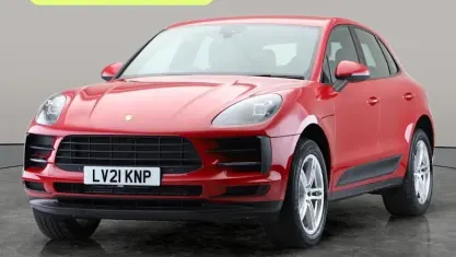 Used Porsche Macan 245 HP (180 kW) 2021 Red SUV