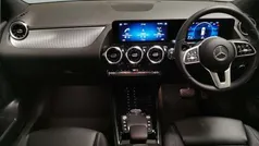 Mercedes GLA200
