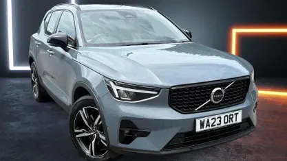 Używany Volvo XC40 Plus 163 KM (119 kW) 2026 SUV