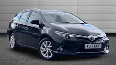 Black Used 2017 Toyota Auris Hybrid Business Edition Estate | £13,295 (Fair price)