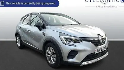 Used Renault Captur Iconic 91 HP (66 kW) 2022 SUV