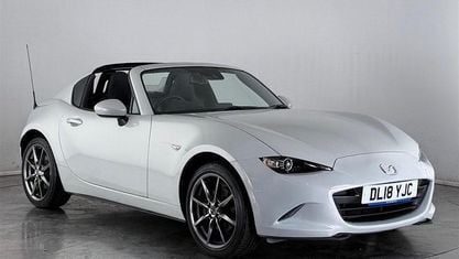 Używany Mazda MX5 Inclusive 160 KM (117 kW) 2018 Srebrny Kabriolet
