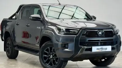 Used Toyota HiLux 204 HP (150 kW) 2024 Pickup