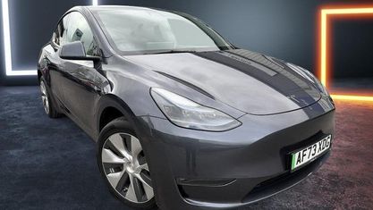 Used Tesla Model Y Long Range AWD 286 kW (389 HP) 2025 SUV
