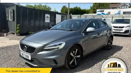 Used Volvo V40 R-Design 190 HP (139 kW) 2017 Grey Hatchback