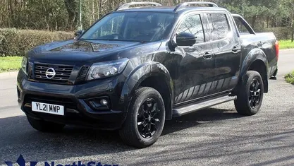 Used Nissan Navara N-Guard 190 HP (139 kW) 2021 Black Pickup