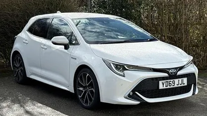 Used Toyota Corolla 122 HP (89 kW) 2022 Hatchback
