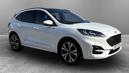Usado Ford Kuga ST-Line X 190 HP (139 kW) 2023 SUV