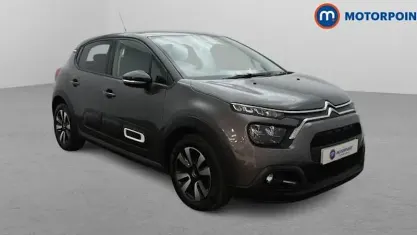 Używany Citroën C3 PureTech 83 KM (61 kW) 2024 Szary Hatchback