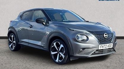 Usado Nissan Juke Tekna 143 HP (105 kW) 2023 Cinzento SUV