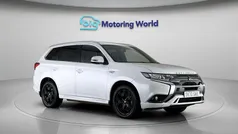 Used 2020 Mitsubishi Outlander P-HEV Estate | £15,900 (Fair price)