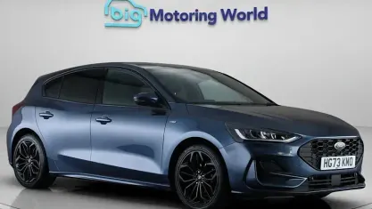 Używany Ford Focus ST-Line X 125 KM (91 kW) 2023 Niebieski Hatchback