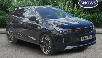 Used Vauxhall Grandland X Ultimate 131 HP (96 kW) 2024 Black SUV