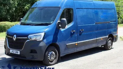 Used Renault Master Business 135 HP (99 kW) 2023 MPV