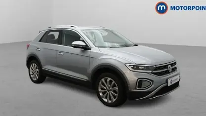 Begagnad VW T-Roc Style 110 HK (80 kW) 2024 SUV