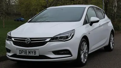 Used Vauxhall Astra Design Edition 125 HP (91 kW) 2019 Hatchback