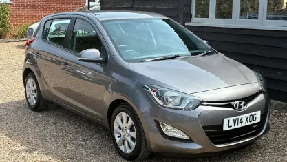 Used Hyundai i20 Active 101 HP (74 kW) 2014 Grey Hatchback