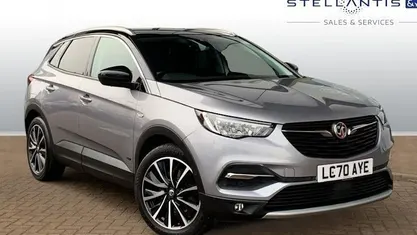 Used 2020 Vauxhall Grandland X SRi SUV | £13,431 (Fair price)