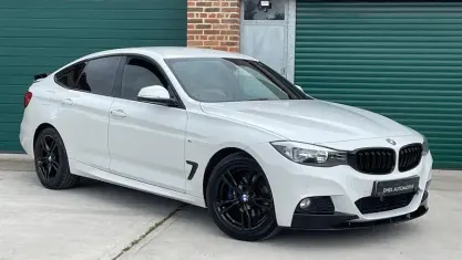 Used BMW 330 M Sport 258 HP (189 kW) 2019 Hatchback