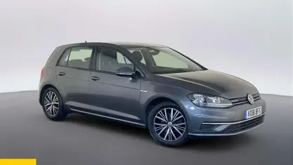 Used VW Golf VII SE 131 HP (96 kW) 2018 Grey Hatchback