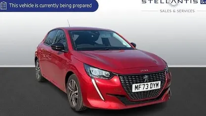 Used Peugeot 208 Allure+ 102 HP (75 kW) 2023 Hatchback