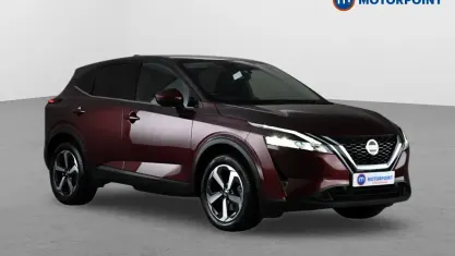 Used Nissan Qashqai N-Connecta 158 HP (116 kW) 2022 Red SUV