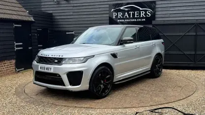 Używany Land Rover Range Rover Sport SVR 575 KM (422 kW) 2019 SUV
