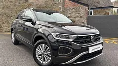 Black Used 2022 VW T-Roc Life SUV | £20,095 (Fair price)