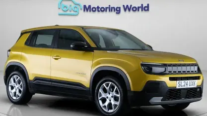 Used Jeep Avenger Altitude 101 HP (74 kW) 2024 Yellow SUV