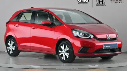 Used Honda Jazz Hybrid 109 HP (80 kW) 2023 Red Hatchback