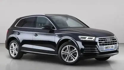 Used Audi Q5 S-Line 190 HP (139 kW) 2020 Black SUV