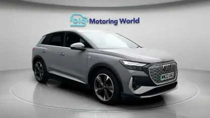 Used Audi Q4 e-tron S-Line 150 kW (204 HP) 2022 Grey SUV