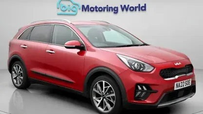 Used Kia Niro 141 HP (103 kW) 2022 Red SUV