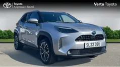 Silver Used 2022 Toyota Yaris Cross SUV | £21,259 (Fair price)