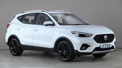 Używany MG ZS Exclusive 111 KM (81 kW) 2024 SUV