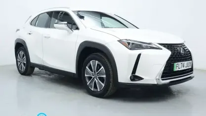 Usado Lexus UX 150 kW (204 HP) 2024 SUV