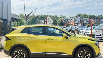 Used Kia Sportage 150 HP (110 kW) 2023 Yellow SUV