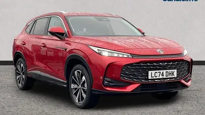 Tri coat dynamic red Used 2024 MG HS Trophy SUV | £18,434 (Fair price)