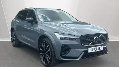 Usado Volvo XC60 Ultimate 455 CV (334 kW) 2023 Gris SUV