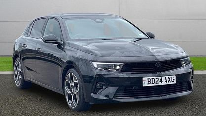 Używany Vauxhall Astra Ultimate 131 KM (96 kW) 2024 Czarny Hatchback
