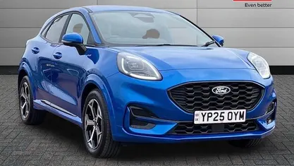 Used 2025 Ford Puma ST-Line Hatchback | £17,799 (Fair price)