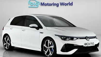 Used VW Golf VIII R 320 HP (235 kW) 2024 White Hatchback