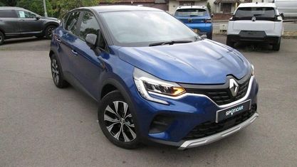 Używany Renault Captur Evolution 143 KM (105 kW) 2024 Niebieski SUV