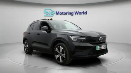 Used Volvo XC40 Core 300 kW (408 HP) 2022 Black SUV