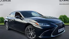 Used 2021 Lexus ES300H Sedan | £30,550 (Fair price)
